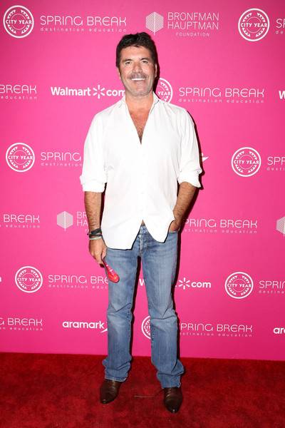 Simon Cowell Lifestyle Wiki Net Worth Income Salary House Cars Favorites Affairs Awards Family Facts Biography Topplanetinfo Com Biography Of Famous People