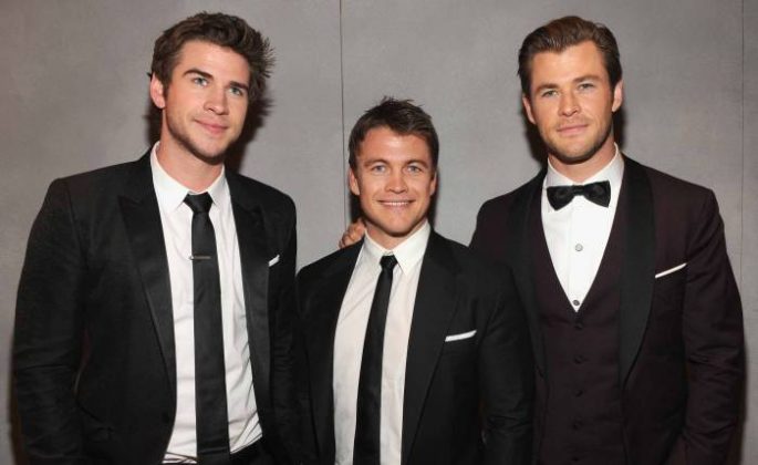 Luke Hemsworth Lifestyle, Age, Height, Weight, Family, Wiki, Net Worth ...