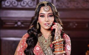 Who Is Aasiya Kazi? Net Worth, Lifestyle, Age, Height, Weight, Family ...