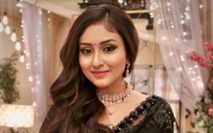 Who Is Anchal Sahu? Net Worth, Lifestyle, Age, Height, Weight, Family ...