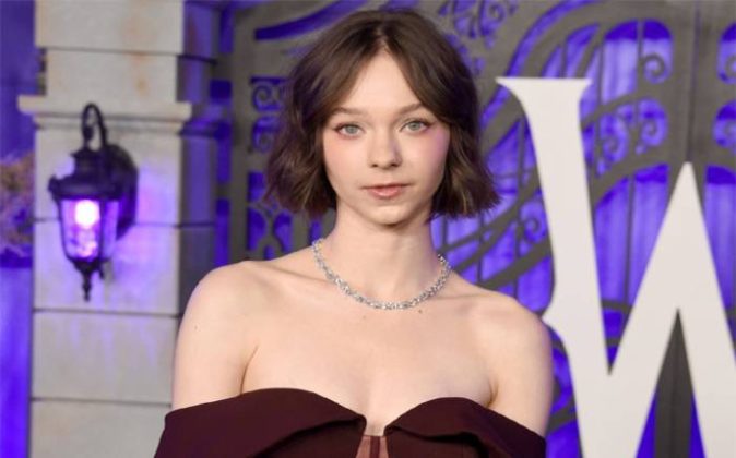 Who Is Emma Myers? Net Worth, Lifestyle, Age, Height, Weight, Family ...